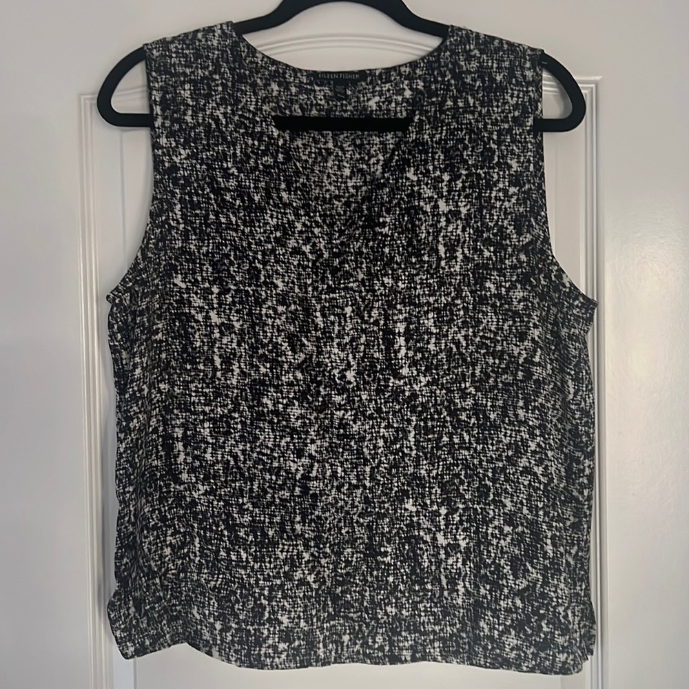 Eileen Fisher Button Front Sleeveless Silk Blouse Size M